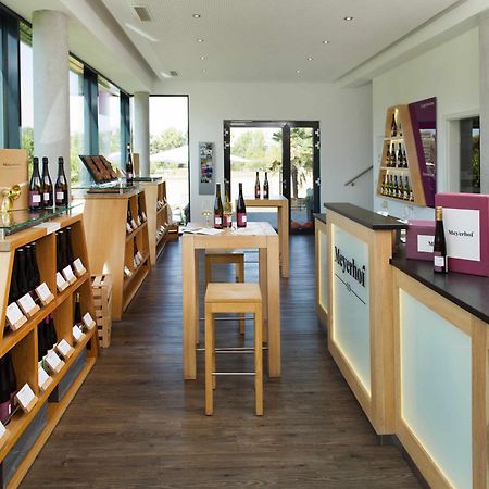 Meyerhof - Bioweingut, Vinothek & Gaestehaus Flonheim Extérieur photo